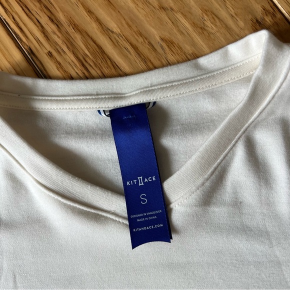 Kit and Ace V Neck Long Sleeve T-Shirt White Small - Picture 6 of 7